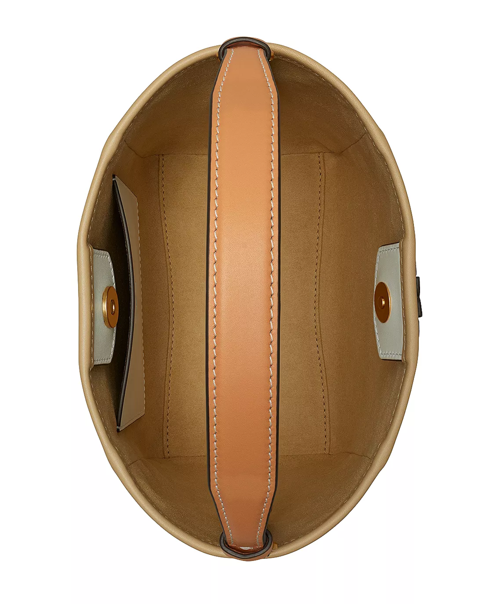 Tory Burch Mcgraw Leather Bucket Bag - Neutrals